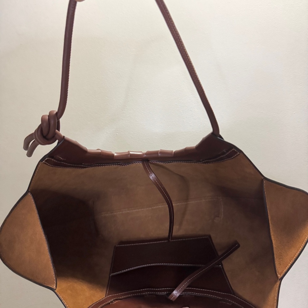 Hereu Cordell Leather Tote Shoulder Bag - Picture 8 of 11